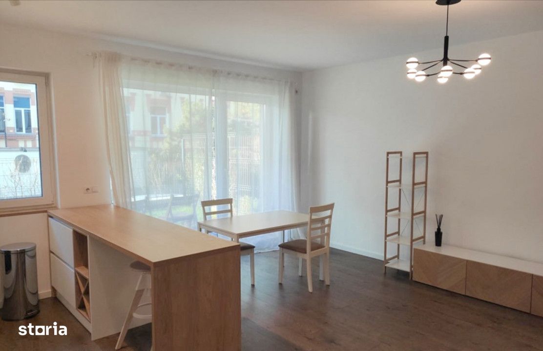 Apartament cu gradina Rekord Parc zona The Office