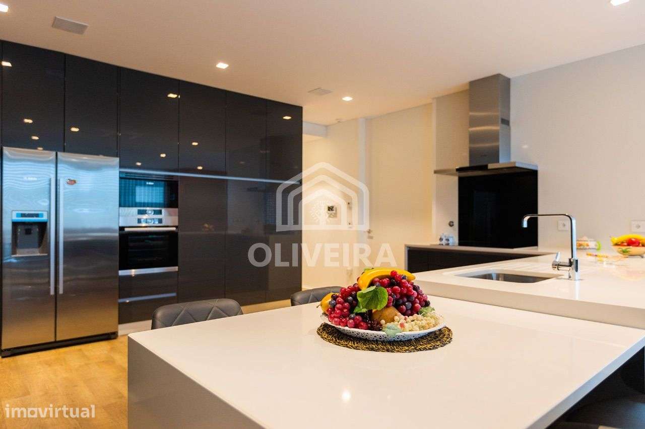 Moradia Térrea de Luxo em Barcelos-8