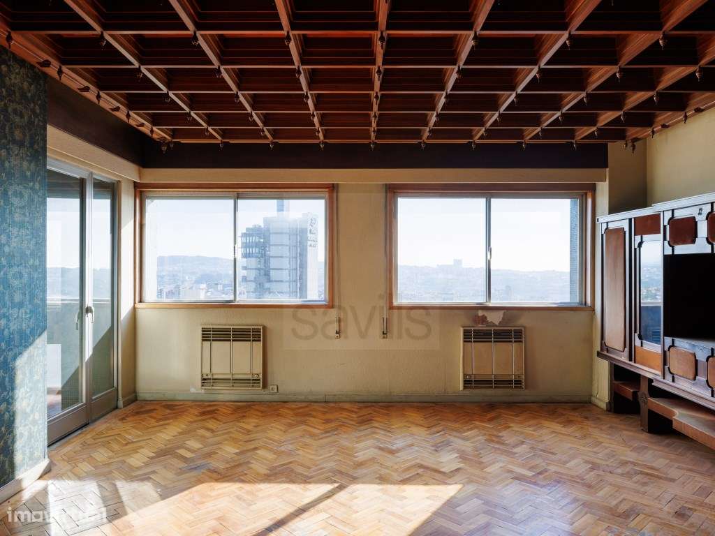 Apartamento T5 na Rua Gonçalo Cristóvão - Porto - Grande imagem: 4/26