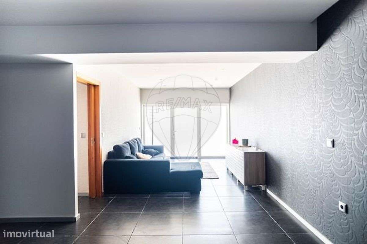 Apartamento T3 para arrendamento - Grande imagem: 2/22