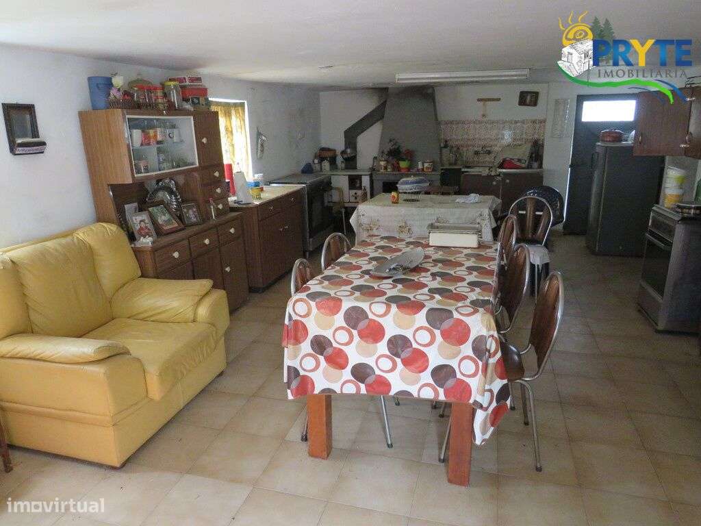 Moradia T3 situada em Outeiro da Lagoa, a apenas 5 minutos da Sertã-20