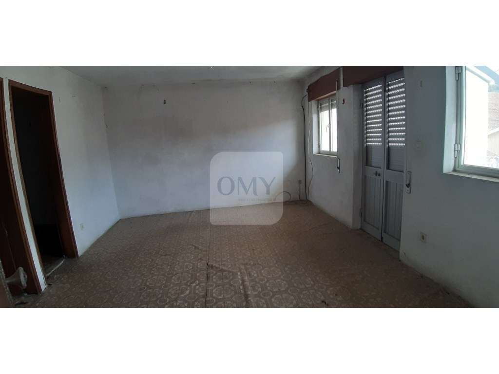 Retoma Bancária, Moradia T2 em Nogueira, Vila Real - Grande imagem: 5/11