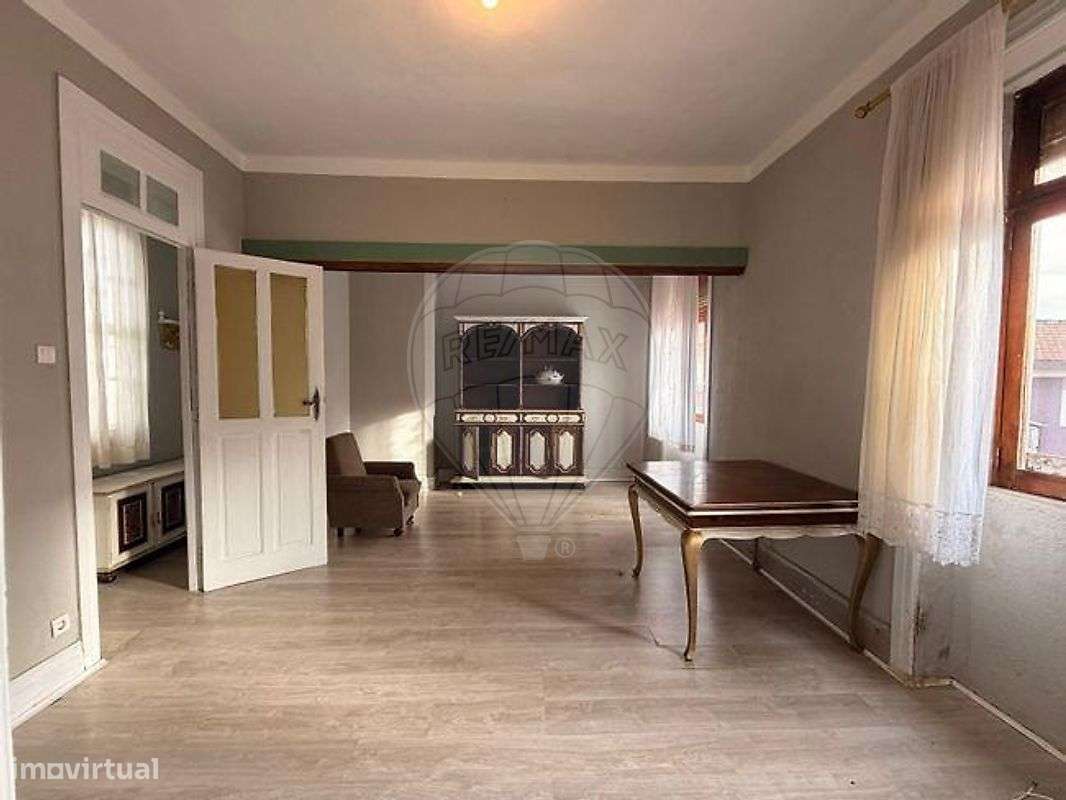 Moradia T4 para venda - Grande imagem: 4/8