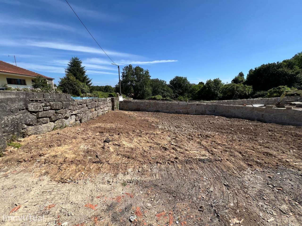 Terreno com PIP Aprovado para 9 Apartamentos | 1.098 m² de Construção-9