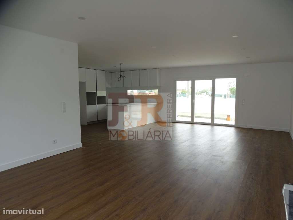 Moradia Térrea 'PRONTA'T3 com Garagem e Piscina Quinta do Anjo, Pal...-37