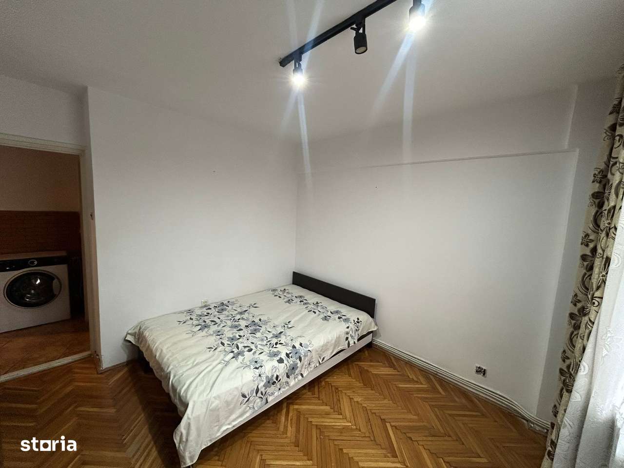 Apartament 2 camere, etaj 3 - zona Cetate - Imagine principală: 1/13