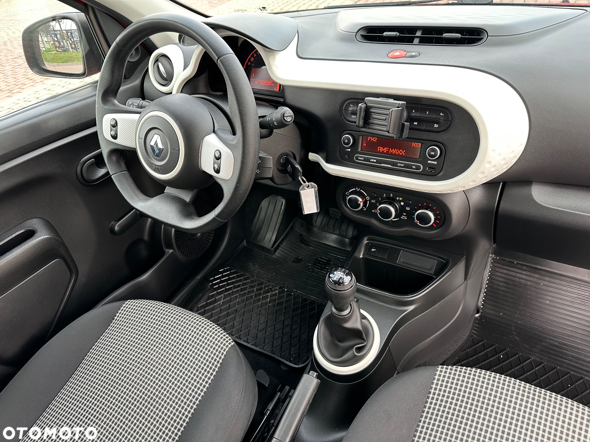 Renault Twingo SCe 65 Equilibre - 12