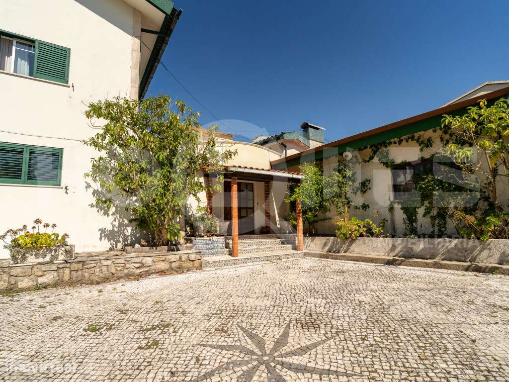 Moradia | Qualidade de Construção | Anexos | Jardim | Garagem | Charme-51