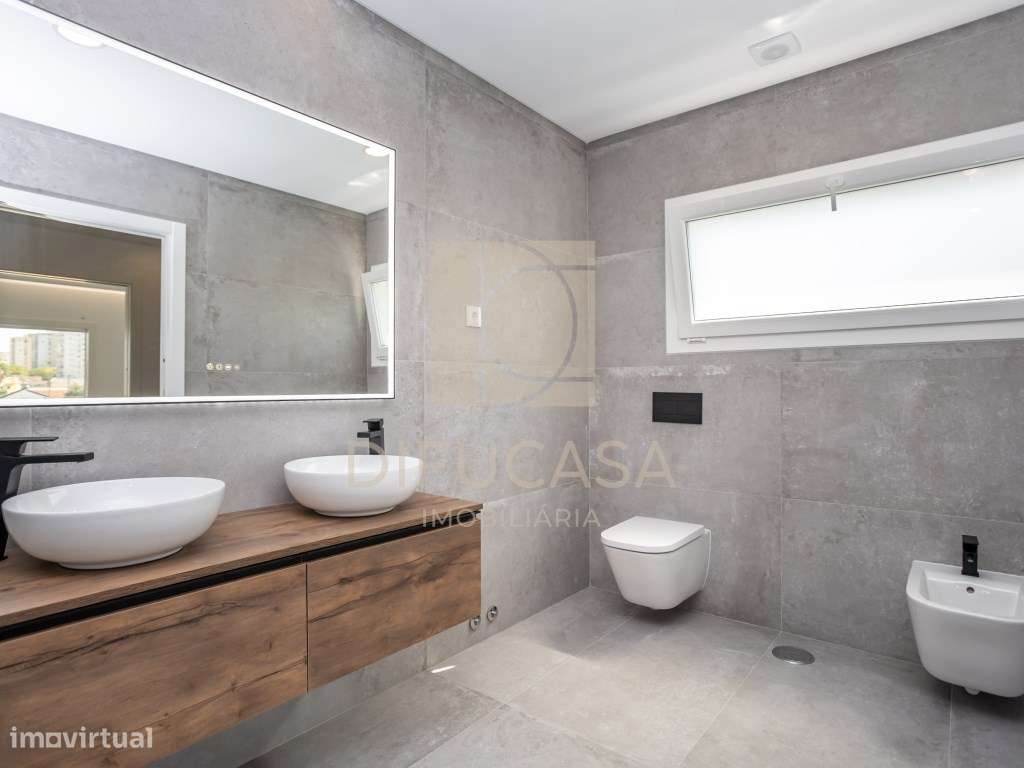 R291 Moradia T3 Duplex com áreas fabulosas-33