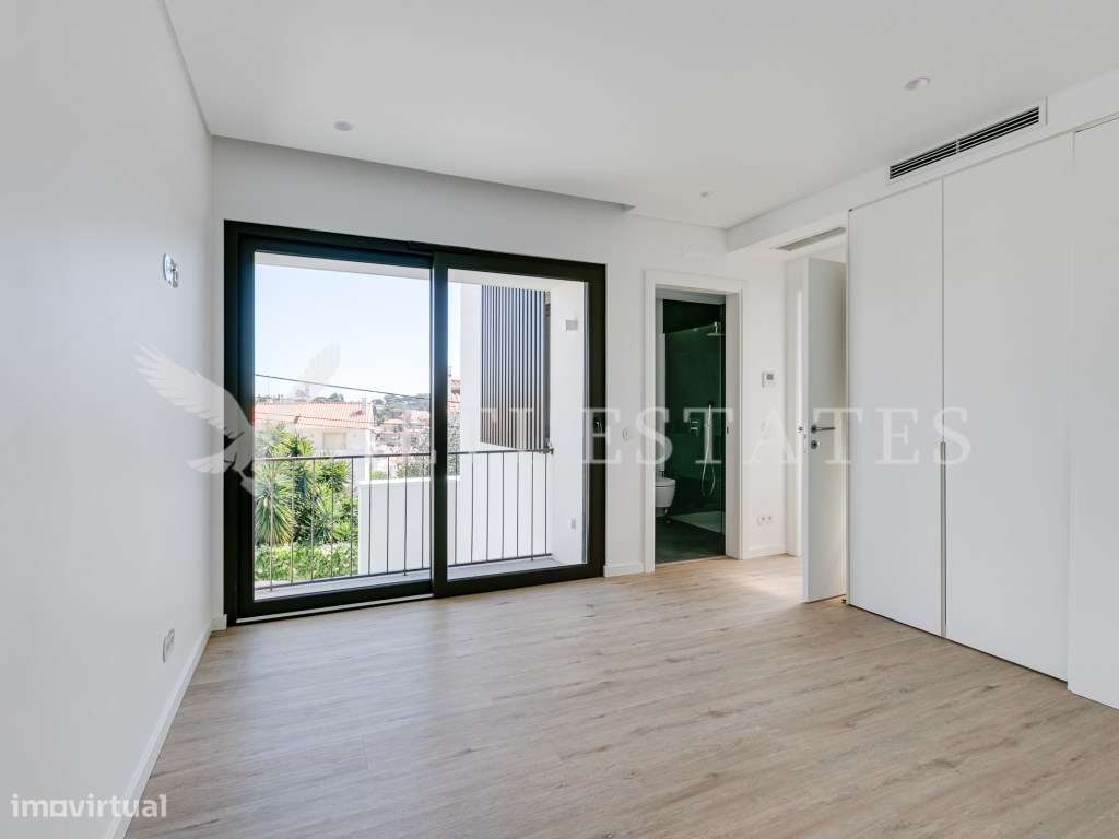 Moradia moderna T3+1 recém-construída em Murches-32