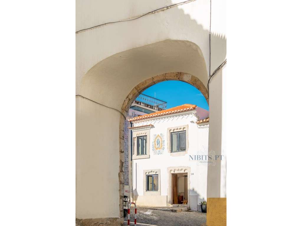 T1 - Casa remodelada no Centro de Cascais-36
