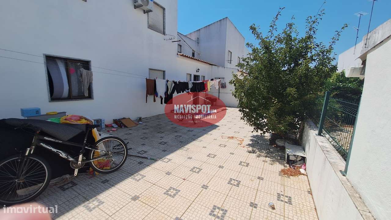 T2 com Quintais e Garagem no Bairro das Corunheiras | Évora-12