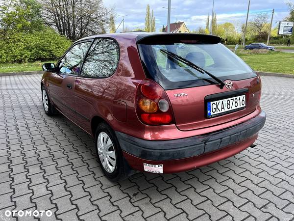 Toyota Corolla 1.6 G6 - 10