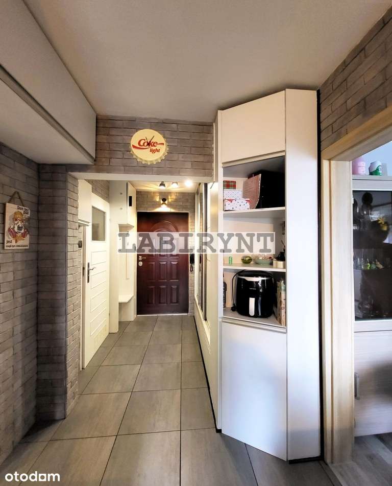 M-3 53m2, po remoncie, klimatyzacja, winda, balkon-18