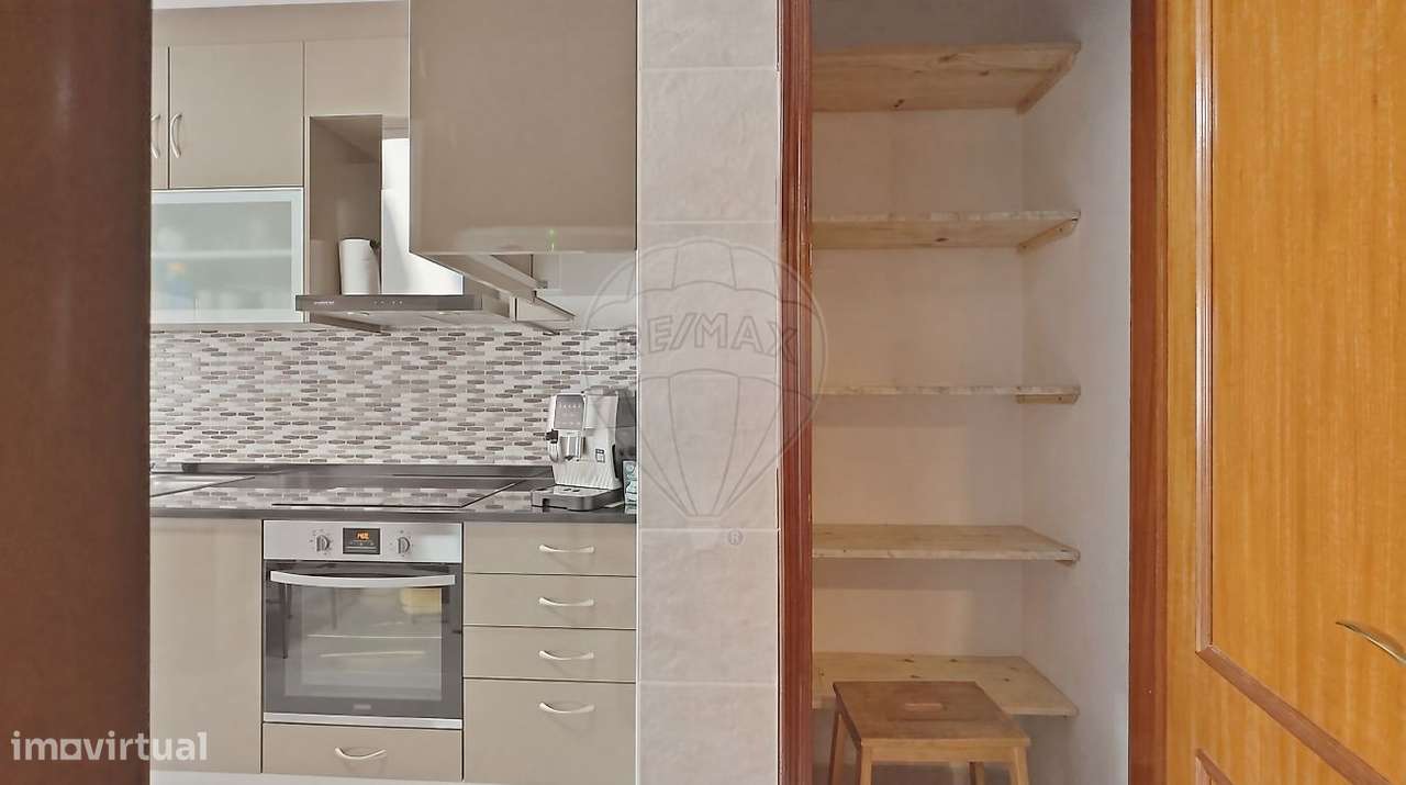 Apartamento T3 à venda em Sintra-16