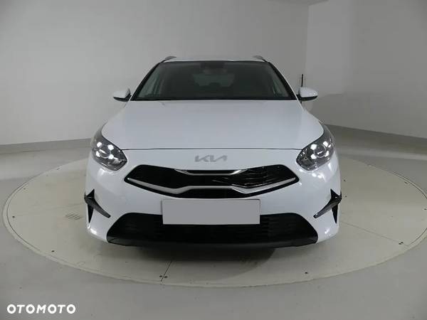 Kia Ceed 1.5 T-GDI M DCT - 2