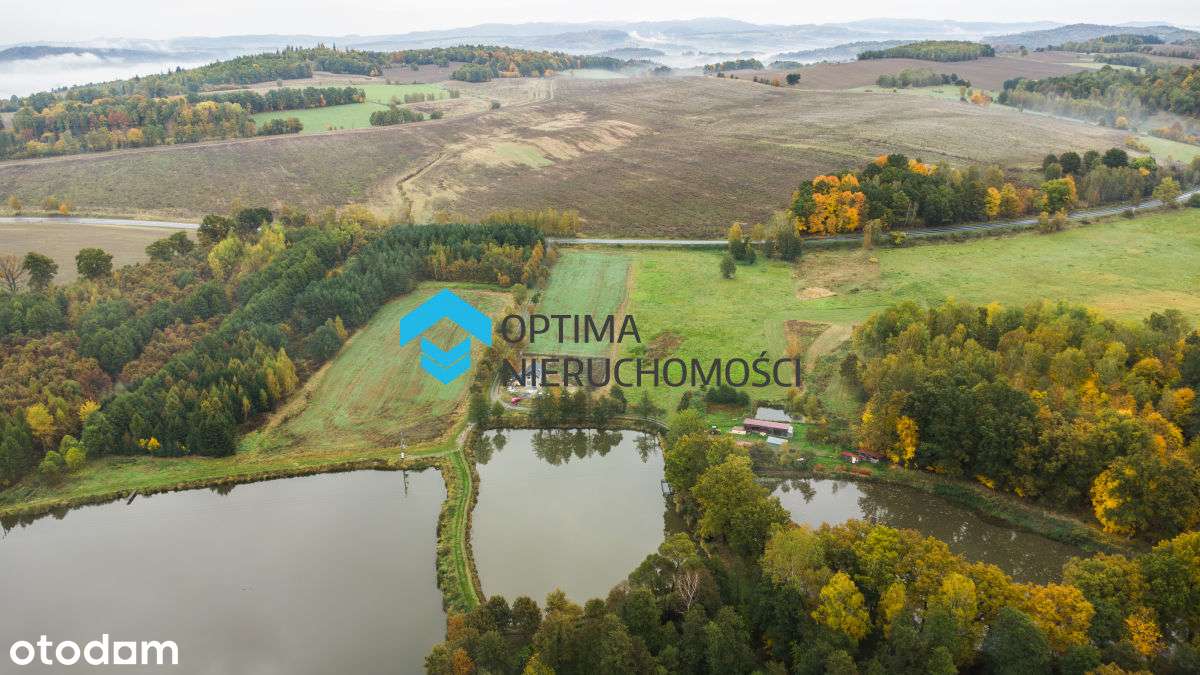 Atrakcyjne działki budowlane nad stawami w-9