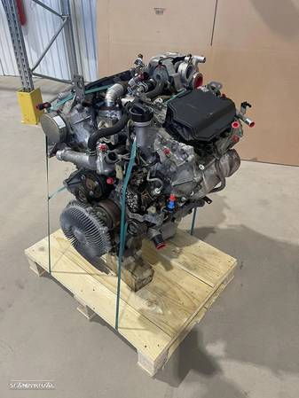 Motor V9X RENAULT NISSAN  3.0L 231 CV - 4