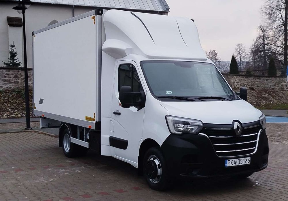 Renault Master 2021