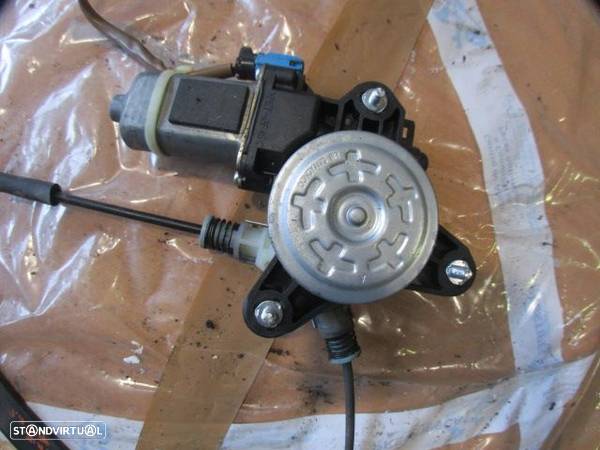 Elevador Com Motor 96485142 CHEVROLET MATIZ 800 2008 0.8I 52CV 5P BRANCO FD 2 PINOS CHEVROLET MATIZ 2008 0.8I 52CV 5P CINZA FDRT - 3