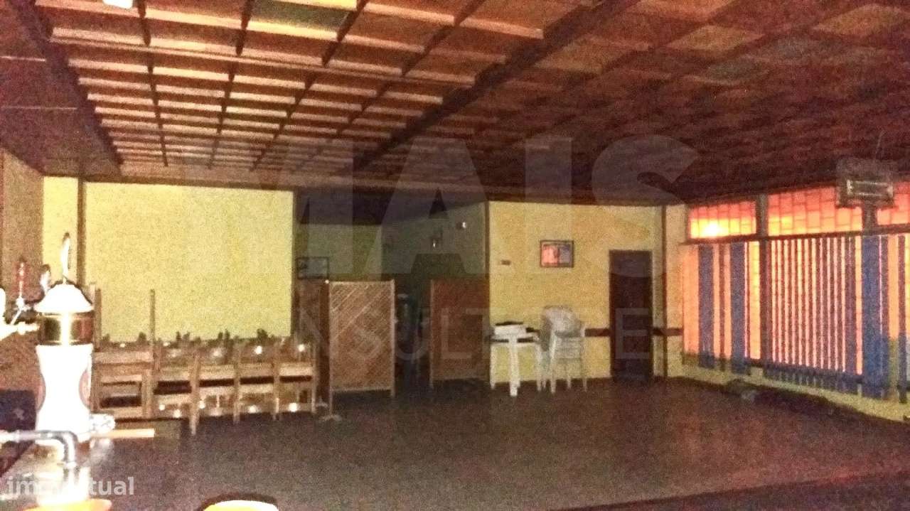 Loja 200m2 para serviços em Corroios - Grande imagem: 5/10