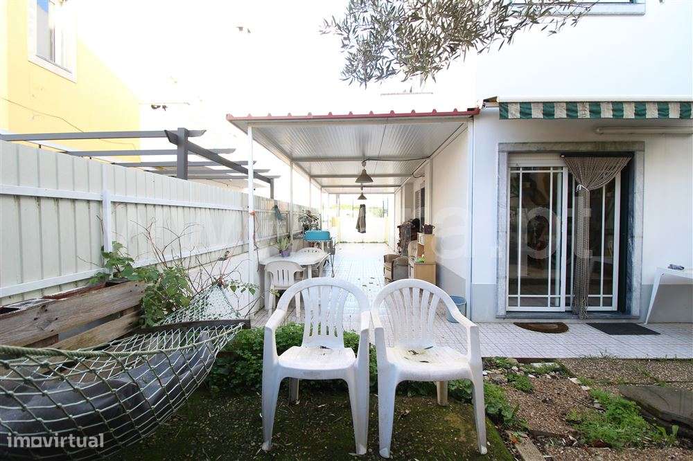 Moradia Geminada 4 quartos, Venda-33