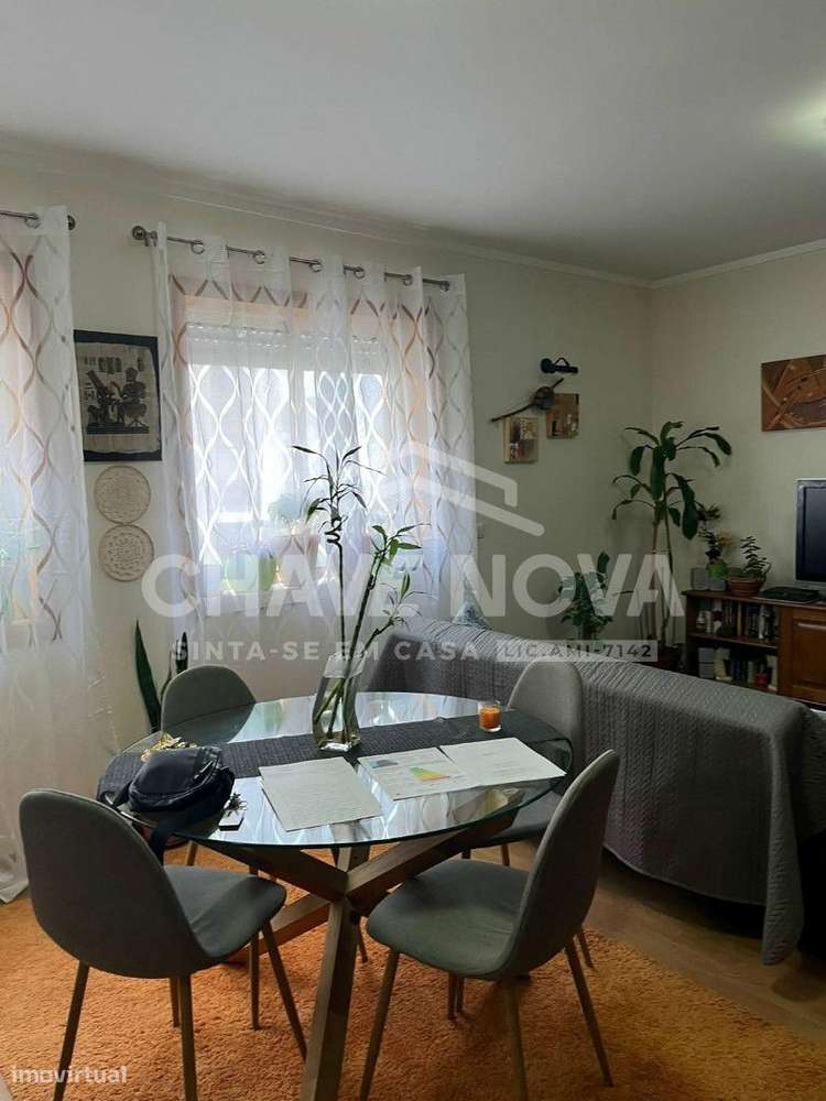 Apartamento T2 Como Novo com Lugar de Garagem - Ao Arrábida Shoping - Grande imagem: 4/18