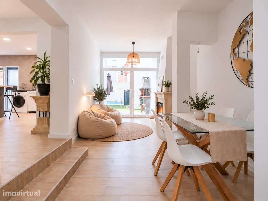 Moradia T6 com piscina e três suítes na Quinta do Abrantes | Uma no...-14