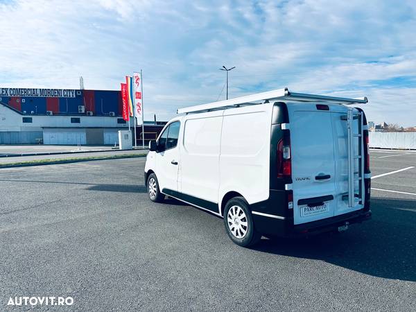 Renault Trafic - 8