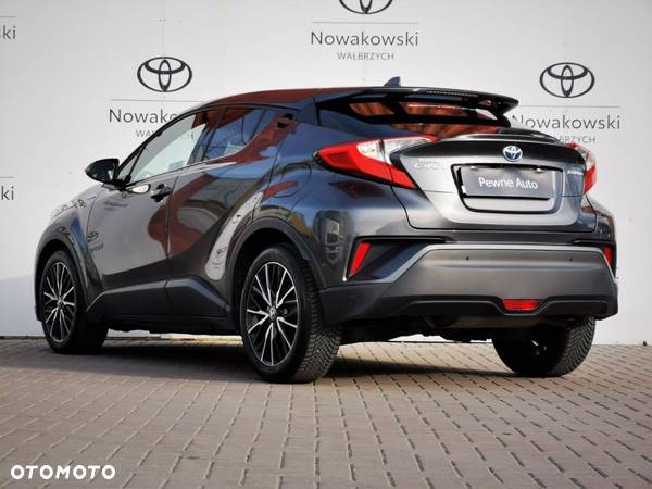 Toyota C-HR - 4