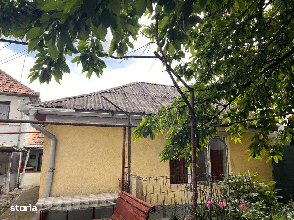 Casa de vanzaere in cartier Iris zona Auchan - Imagine principală: 1/5