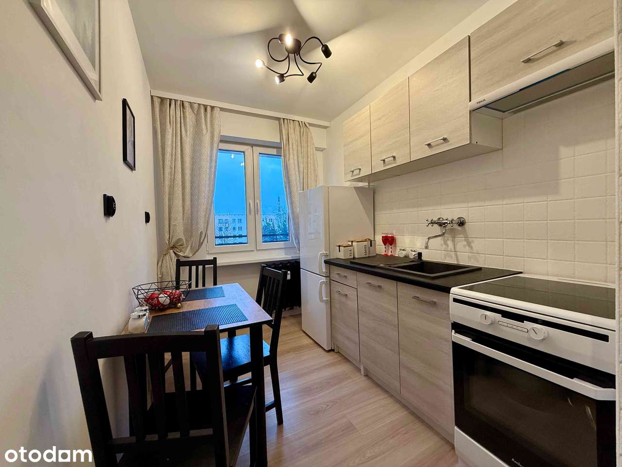 Dwupokojowe mieszkanie z balkonem i widokiem - Pełny obrazek: 4/9