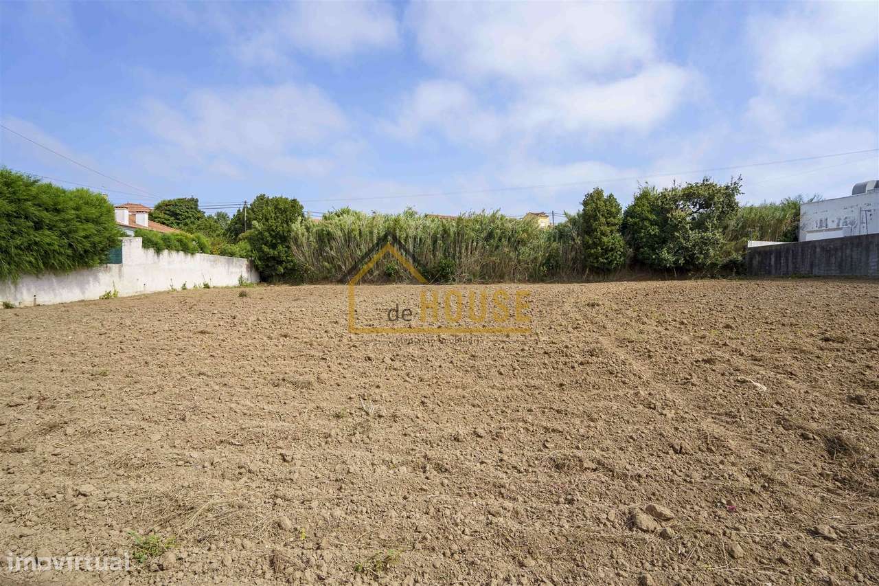 Terreno com 1880m2 na Marteleira-9