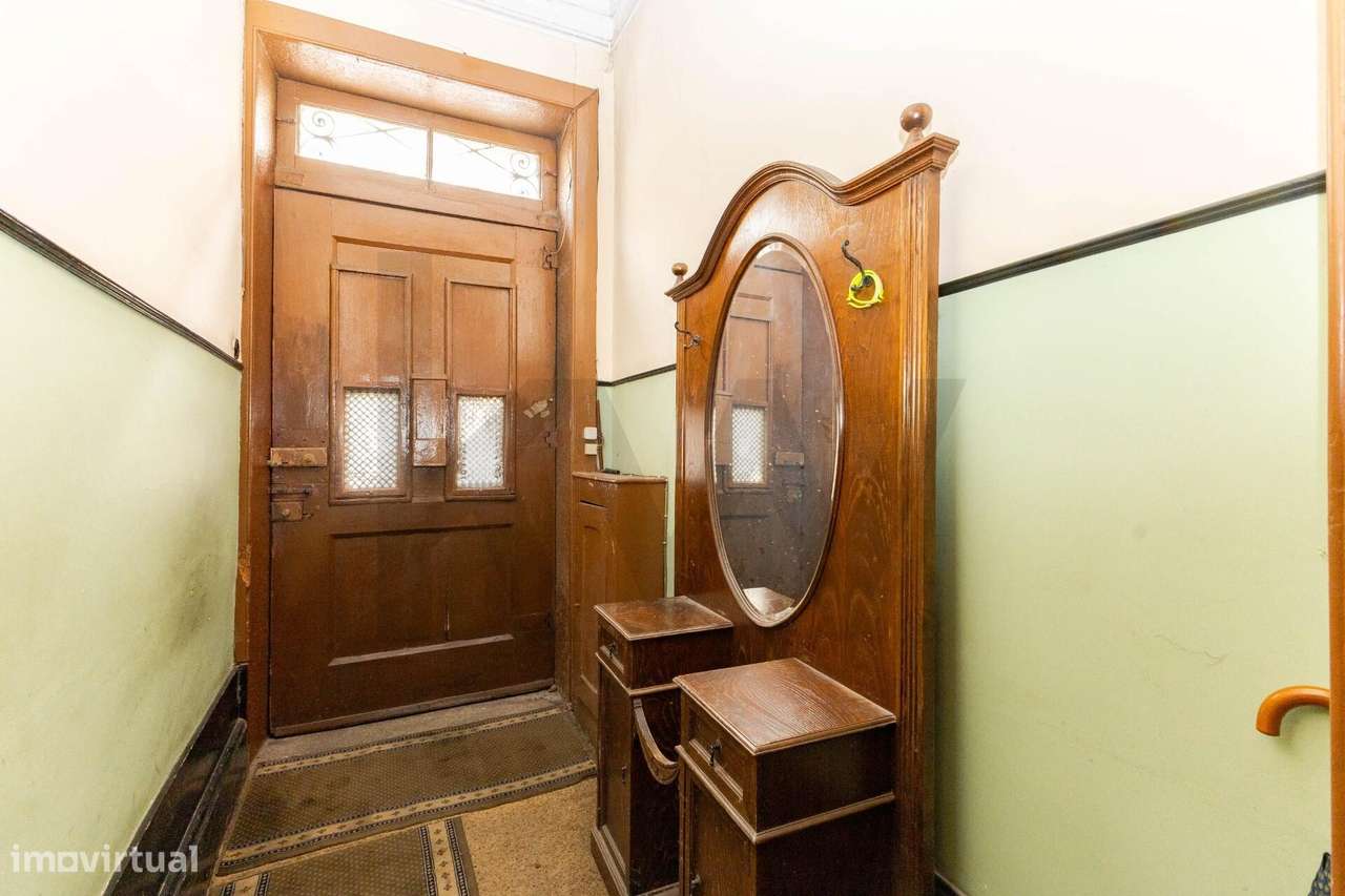 Moradia para Reabilitação na Zona Premium da Boavista - Grande imagem: 4/36