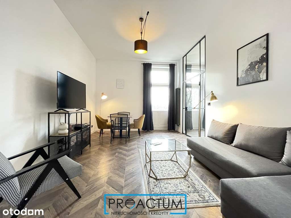 Mieszkanie w zabytkowej kamienicy-winda-balkon - Pełny obrazek: 3/18