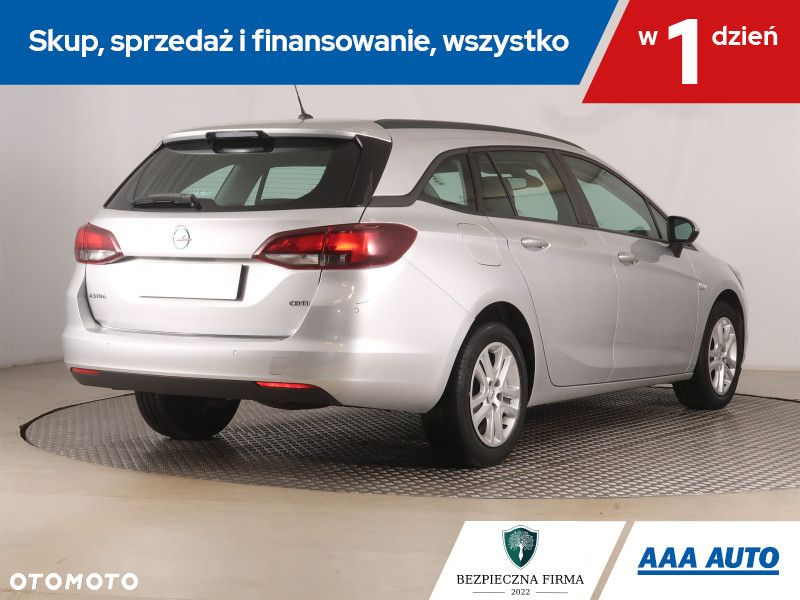 Opel Astra - 6