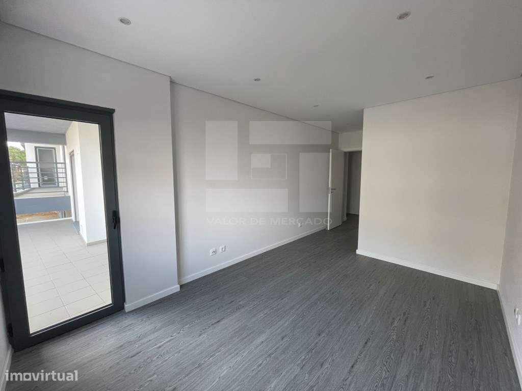 APARTAMENTO T3 COM PISCINA, GARAGEM E ARRECADAÇÃO - OLHÃO - FARO - Grande imagem: 4/22