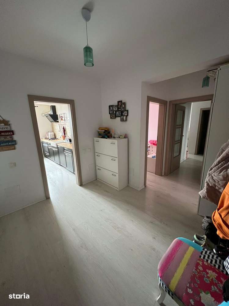 Apartament cu 3 camere mobilat si utilat (optional si loc de parcare) - Imagine principală: 4/13