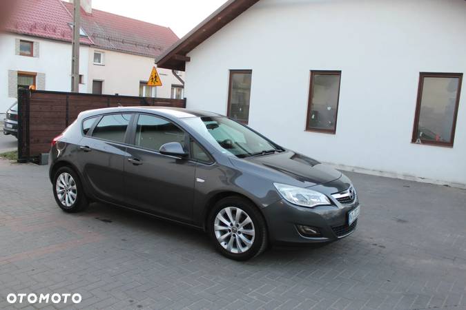 Opel Astra 1.7 CDTI DPF Innovation - 19