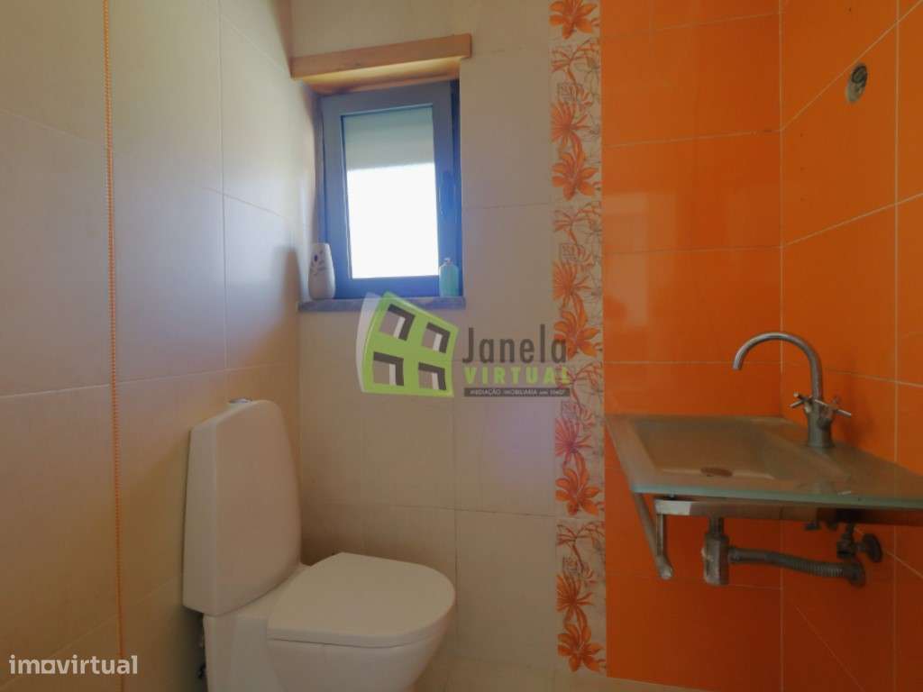 Moradia T3 com Garagem - Choilo, Azeitão-13
