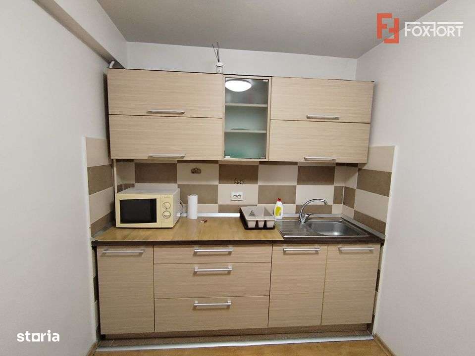 Apartament cu 3 camere de inchiriat in zona Soarelui-8