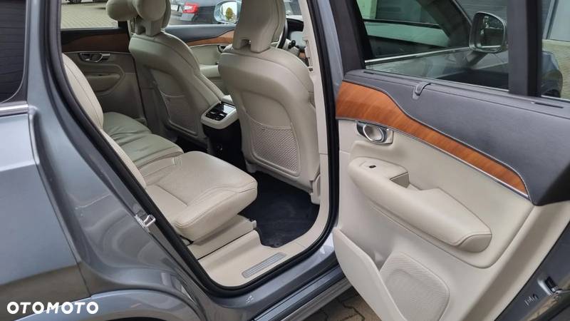 Volvo XC 90 D5 AWD Inscription 7os - 15