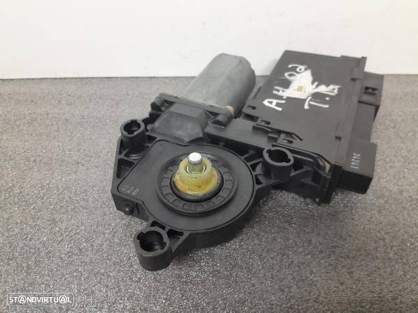 Motor Elevador Porta Tras Esq Audi A4 (8E2, B6) - 3