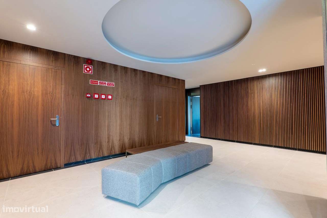 T3 Varanda 14m2 Vistas Rio e Mar Jardins Arrábida | T3 Gaia The Yard-28