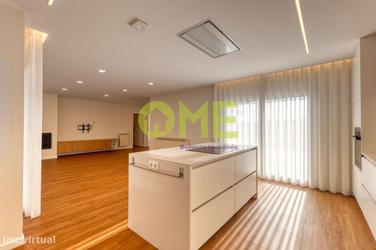 Moradia T3 à Venda em Localização Privilegiada-9