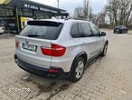 BMW X5 4.8i xDrive - 7