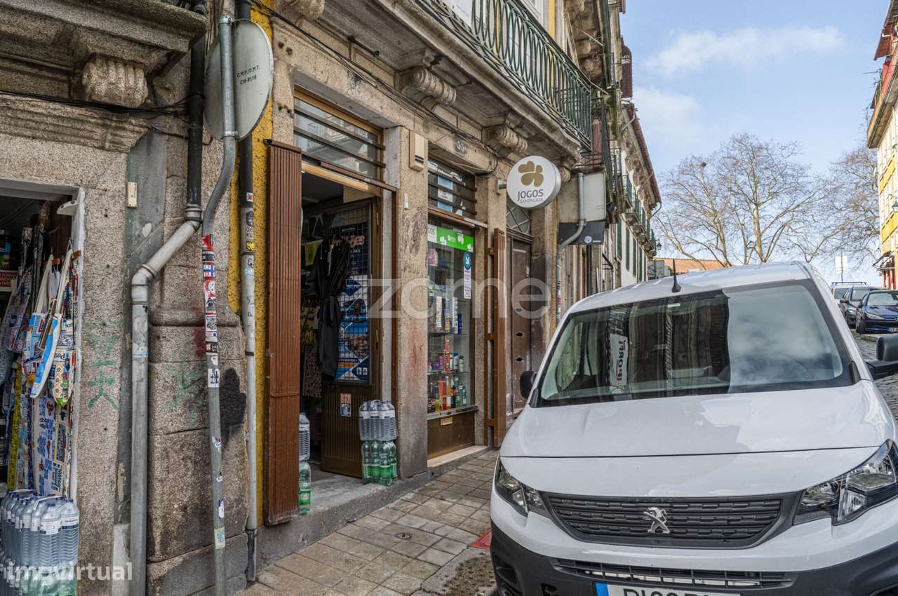 Trespasse de negócio com jogos sociais - ao Jardim das Virtudes, Po... - Grande imagem: 5/15