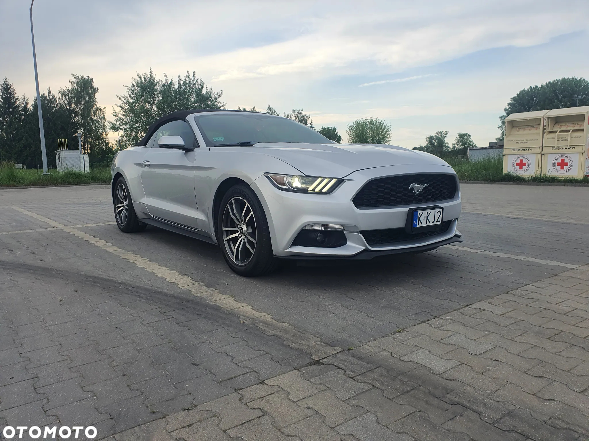 Ford Mustang Cabrio 2.3 Eco Boost - 2