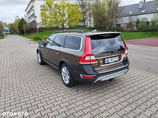 Volvo XC 70 D4 AWD Summum - 3