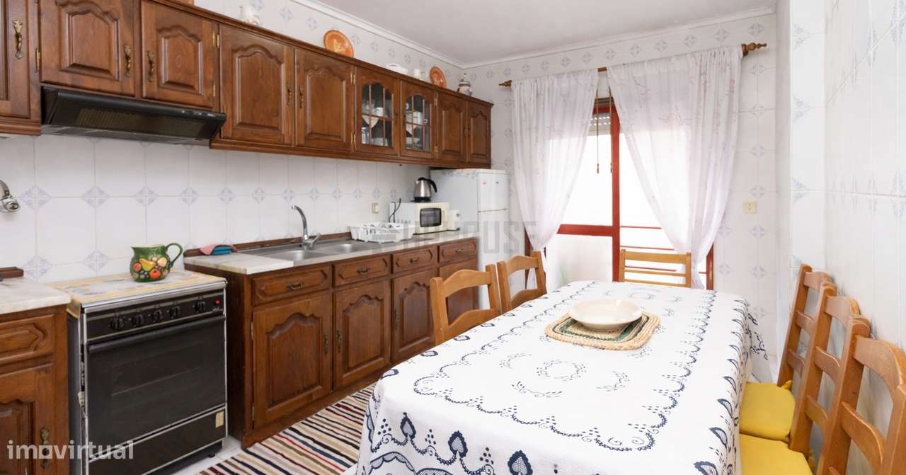 Apartamento Duplex T3 com Terraço, Varanda, Vista Mar e Garagem - Gafa - Grande imagem: 5/20